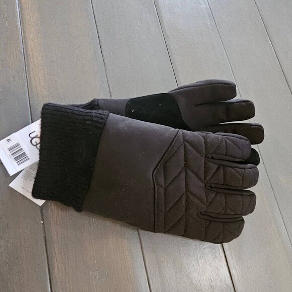 NWT UGG Men's Quilted Nylon Gloves Size Small - Picture 15 of 16